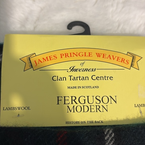 James Pringle weaver fergusson clan lambs wool scarf - Picture 2 of 6
